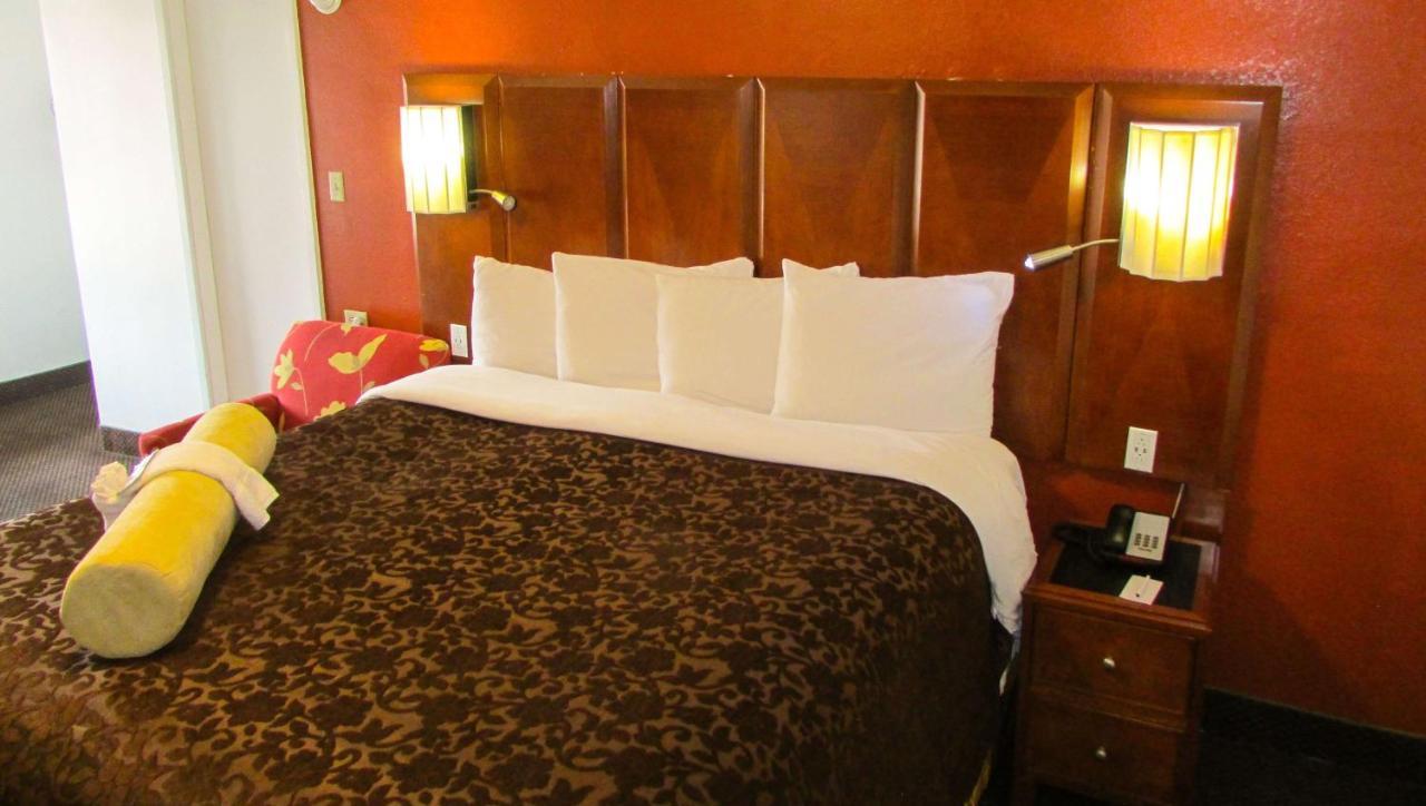 Motel Magnuson Cedar